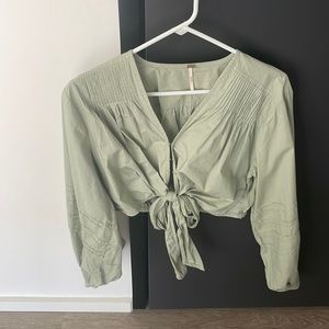 Free people cropped, tie, balloon sleeve, sage green top